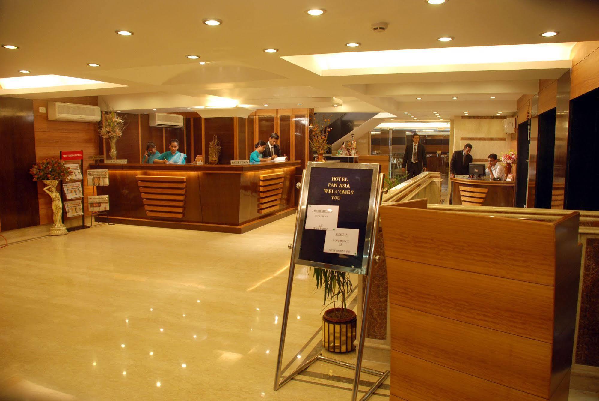 Pan Asia Continental Calcutá Exterior foto